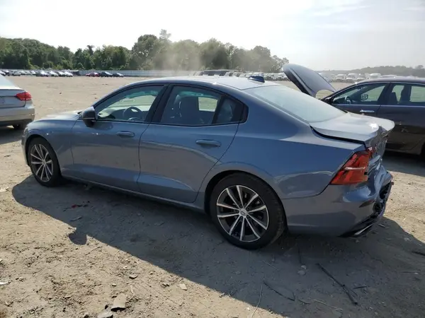 7JRL12TZ1NG175745 2022 VOLVO S60 - Image 2