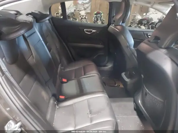 7JRL12TZ1NG192240 2022 VOLVO S60 - Image 8