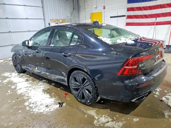 7JRL12TZ3NG161734 2022 VOLVO S60 - Image 2