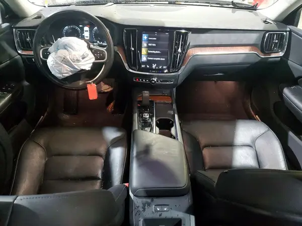 7JRL12TZ5NG15520 2022 VOLVO S60 - Image 8
