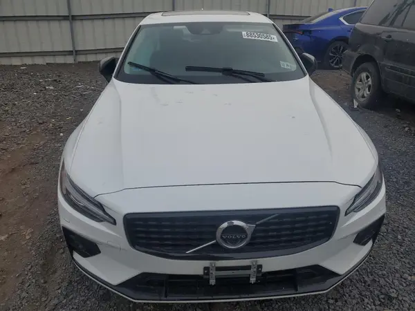 7JRL12TZ5NG160844 2022 VOLVO S60 - Image 8
