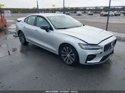 7JRL12TZ9NG186640 2022 VOLVO S60
