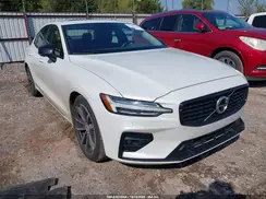 7JRL12TZ9NG189201 2022 VOLVO S60