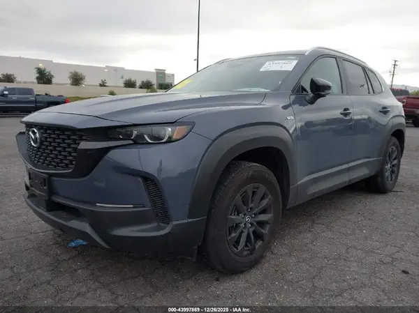 7MMVAABW2SN136615 2025 MAZDA CX-50 - Image 2