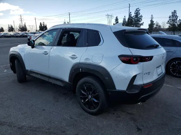 7MMVAABW3SN104143 2025 MAZDA CX-50 - Image 2