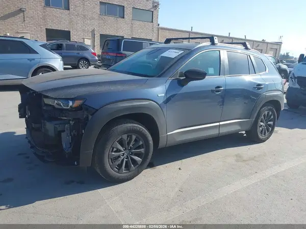 7MMVAABW4SN140259 2025 MAZDA CX-50 - Image 2
