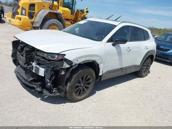 7MMVAABW4TN167060 2026 MAZDA CX-50 - Image 2