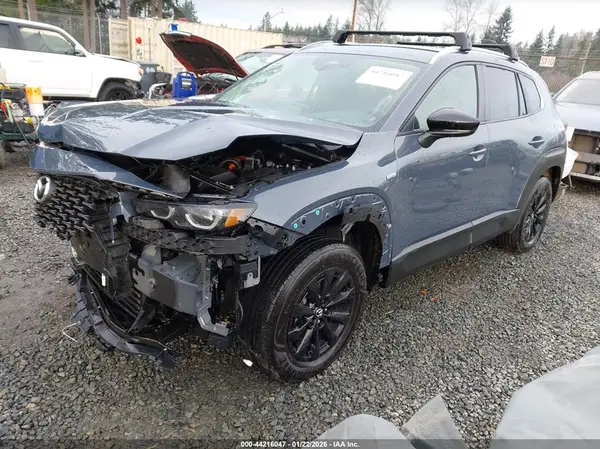 7MMVAABW6SN104301 2025 MAZDA CX-50 - Image 2