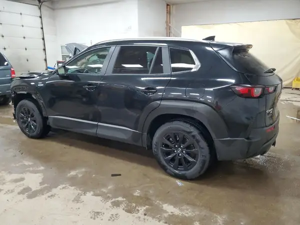 7MMVAABW7SN117476 2025 MAZDA CX-50 - Image 2