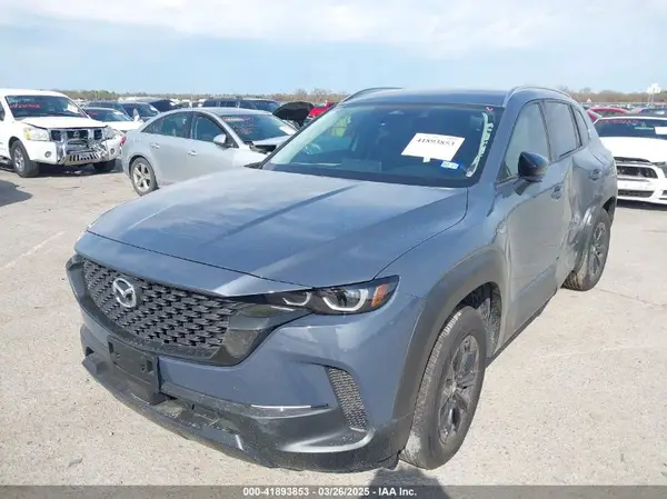 7MMVAABW8SN103487 2025 MAZDA CX-50 - Image 2
