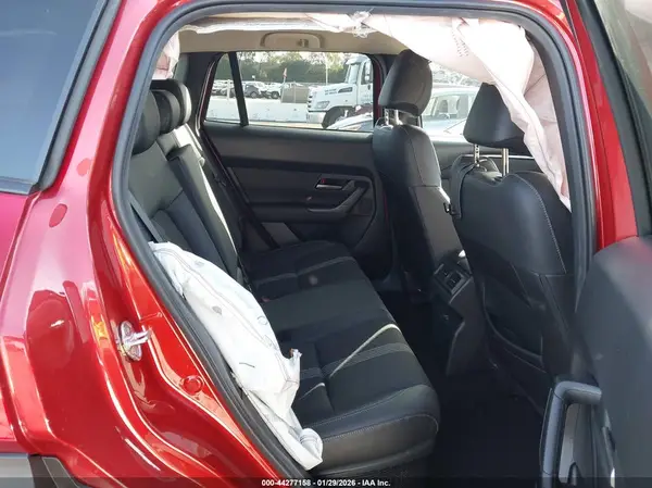 7MMVAABW8SN106633 2025 MAZDA CX-50 - Image 8