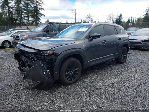 7MMVAABW8SN118412 2025 MAZDA CX-50 - Image 2