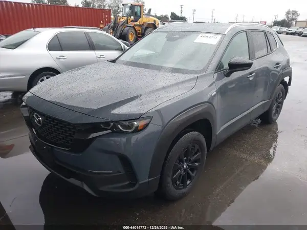 7MMVAABW8SN125960 2025 MAZDA CX-50 - Image 2