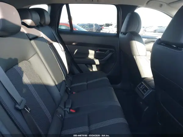 7MMVAABW8SN128339 2025 MAZDA CX-50 - Image 8