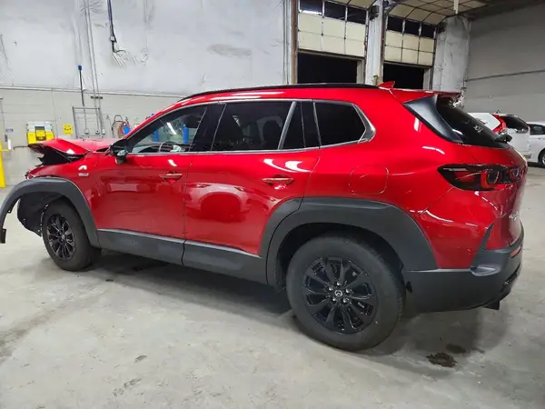 7MMVAADW1SN124923 2025 MAZDA CX-50 - Image 2