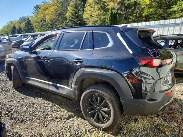 7MMVAADW1SN132214 2025 MAZDA CX-50 - Image 2