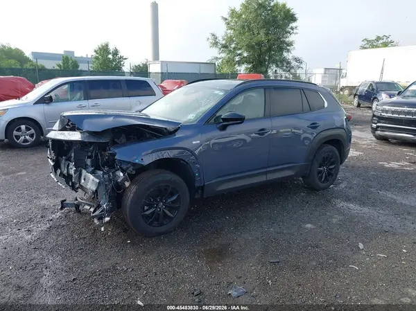 7MMVAADW2SN131055 2025 MAZDA CX-50 - Image 2