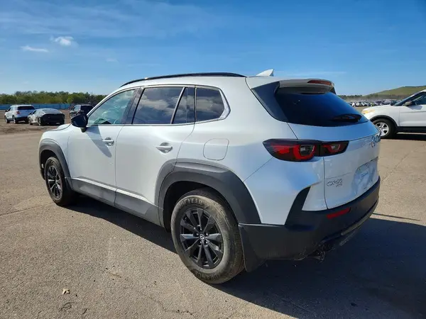 7MMVAADW2TN142722 2026 MAZDA CX-50 - Image 2