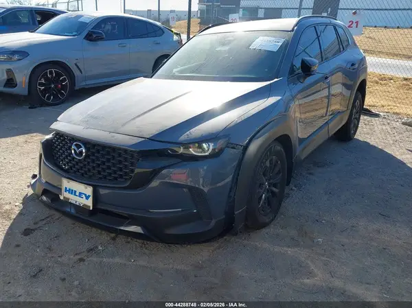 7MMVAADW3SN102647 2025 MAZDA CX-50 - Image 2