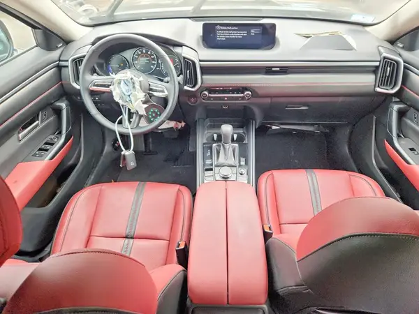 7MMVAADW4SN127072 2025 MAZDA CX-50 - Image 8