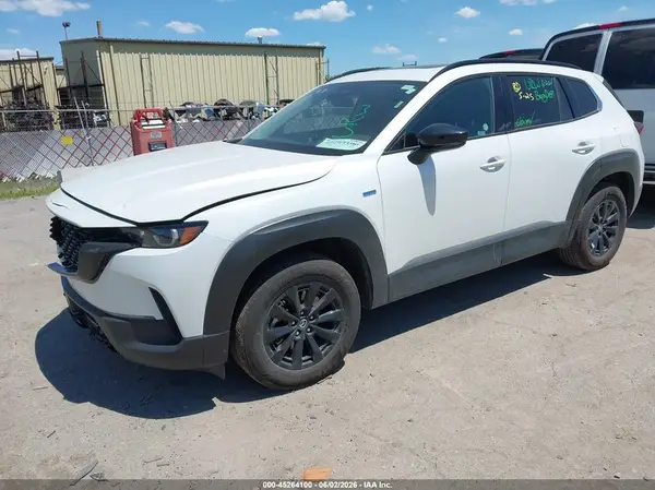 7MMVAADW4SN132157 2025 MAZDA CX-50 - Image 2