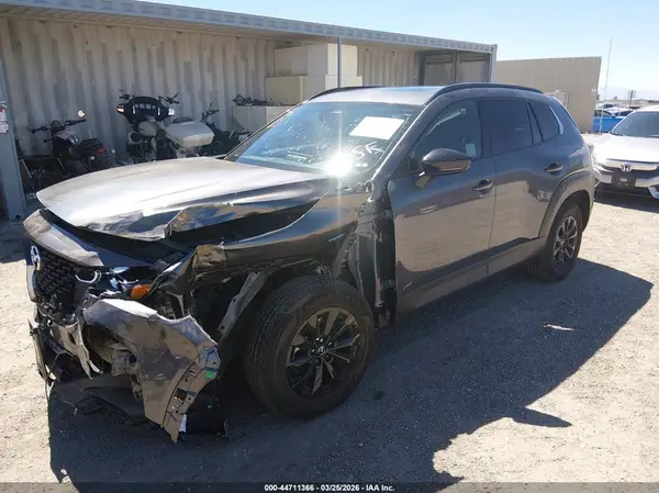 7MMVAADW5SN108322 2025 MAZDA CX-50 - Image 2