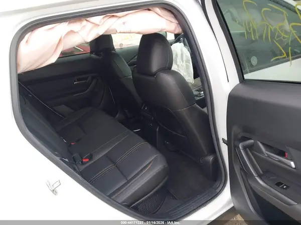 7MMVAADW5SN133527 2025 MAZDA CX-50 - Image 8