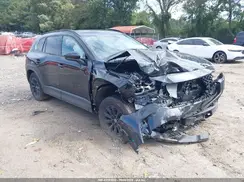 7MMVAADW6SN103615 2025 MAZDA CX-50