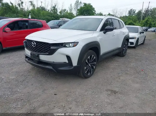 7MMVAADW7SN102182 2025 MAZDA CX-50 - Image 2