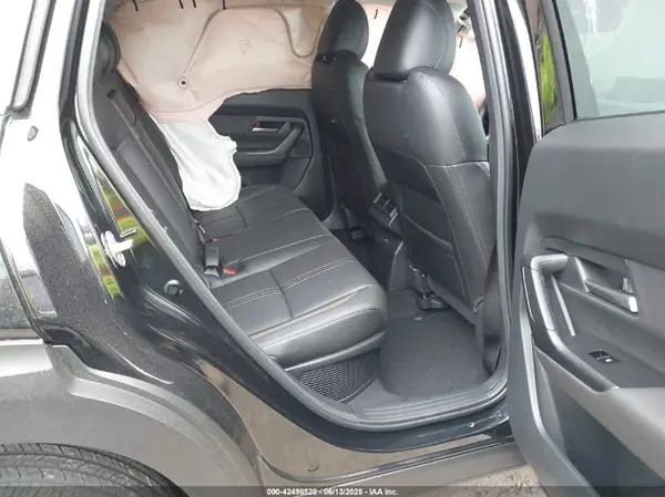 7MMVAADW7SN121850 2025 MAZDA CX-50 - Image 8