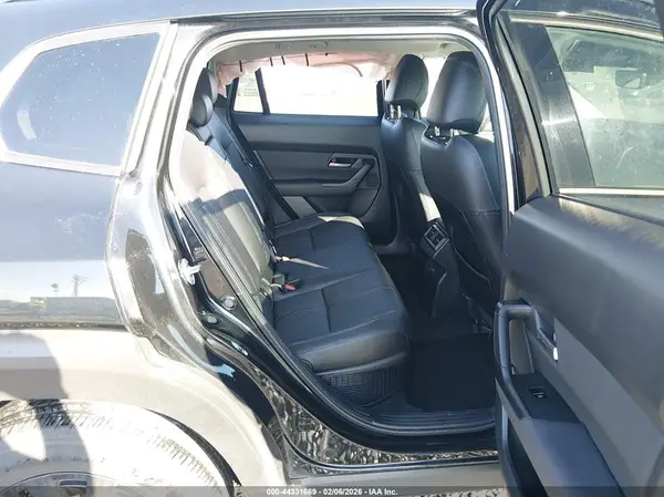 7MMVAADW9SN114995 2025 MAZDA CX-50 - Image 8