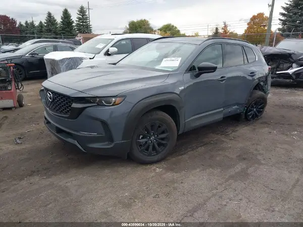 7MMVAADWXSN124340 2025 MAZDA CX-50 - Image 2