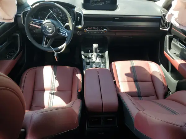 7MMVAAEW0SN101695 2025 MAZDA CX-50 - Image 8