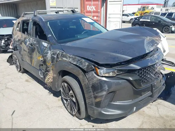 7MMVAAEW0SN109828 2025 MAZDA CX-50 - Image 1