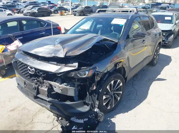 7MMVAAEW0SN109828 2025 MAZDA CX-50 - Image 2