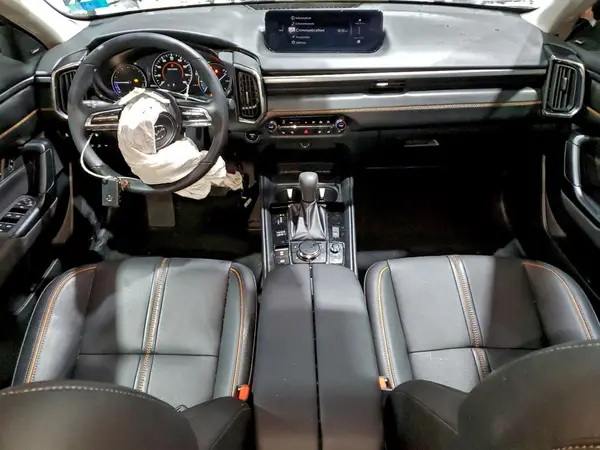 7MMVAAEW0SN115239 2025 MAZDA CX-50 - Image 8
