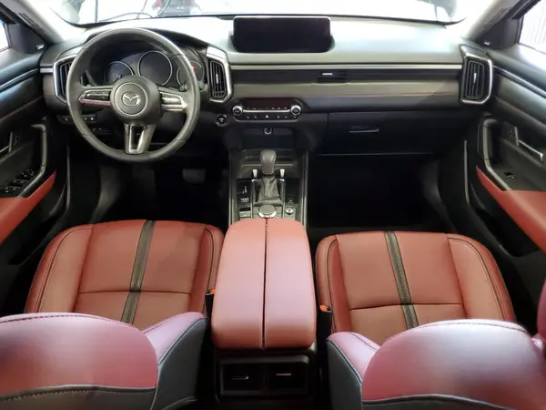 7MMVAAEW0SN117718 2025 MAZDA CX-50 - Image 8