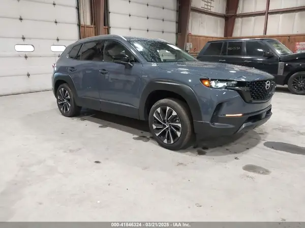 7MMVAAEW1SN102161 2025 MAZDA CX-50 - Image 1
