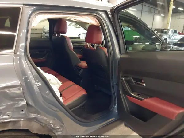 7MMVAAEW1SN115167 2025 MAZDA CX-50 - Image 8