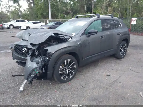7MMVAAEW1SN118862 2025 MAZDA CX-50 - Image 2