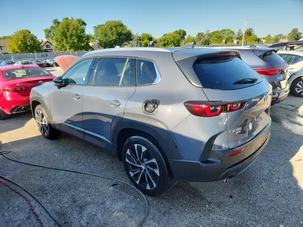7MMVAAEW4SN130813 2025 MAZDA CX-50 - Image 2