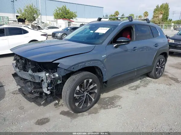 7MMVAAEW5SN112109 2025 MAZDA CX-50 - Image 2