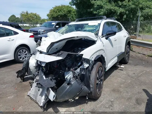 7MMVAAEW5SN135342 2025 MAZDA CX-50 - Image 2