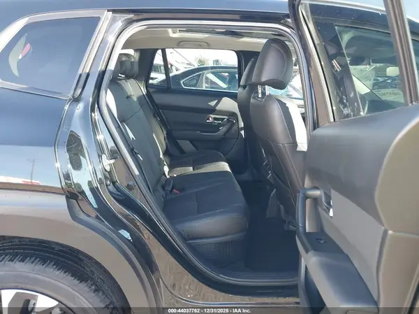 7MMVAAEW6SN109347 2025 MAZDA CX-50 - Image 8