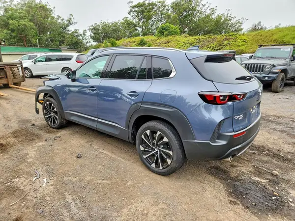 7MMVAAEW7SN107378 2025 MAZDA CX-50 - Image 2