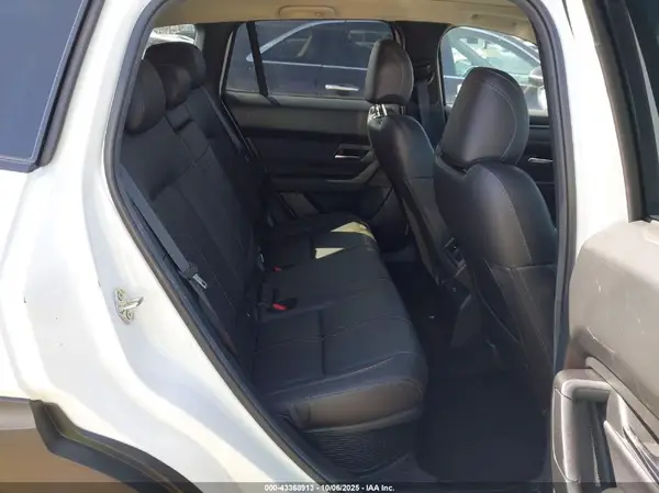 7MMVAAEW7SN109762 2025 MAZDA CX-50 - Image 8
