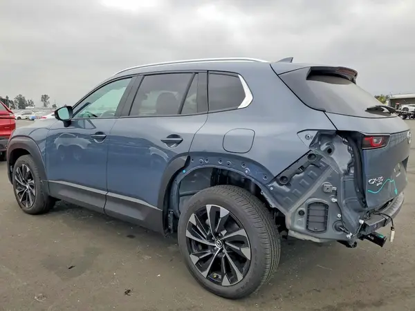 7MMVAAEW7TN146991 2026 MAZDA CX-50 - Image 2