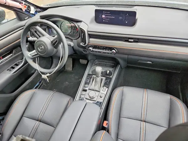 7MMVAAEW8SN142267 2025 MAZDA CX-50 - Image 8