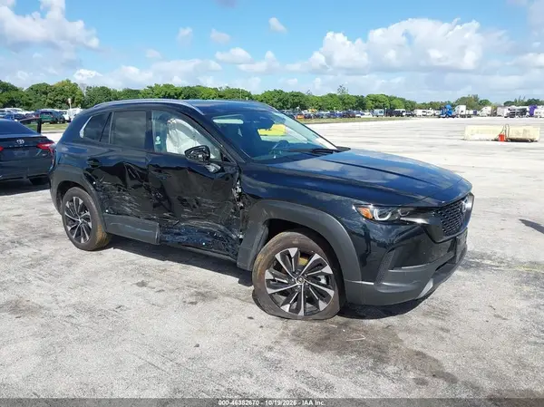 7MMVAAEW8TN176100 2026 MAZDA CX-50 - Image 1