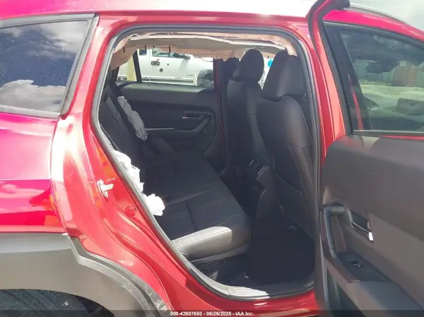 7MMVAAEW9SN114736 2025 MAZDA CX-50 - Image 8